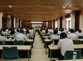 会場の様子